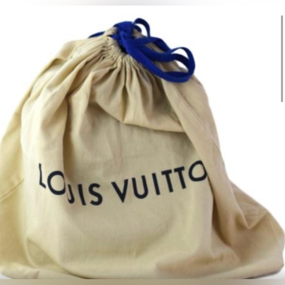 Louis Vuitton 
Monogram Palm Springs Backpack PM - Picture 2 of 15